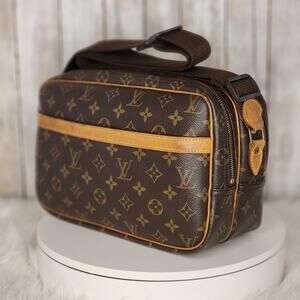Authentic Louis Vuitton Reporter PM Crossbody Bag